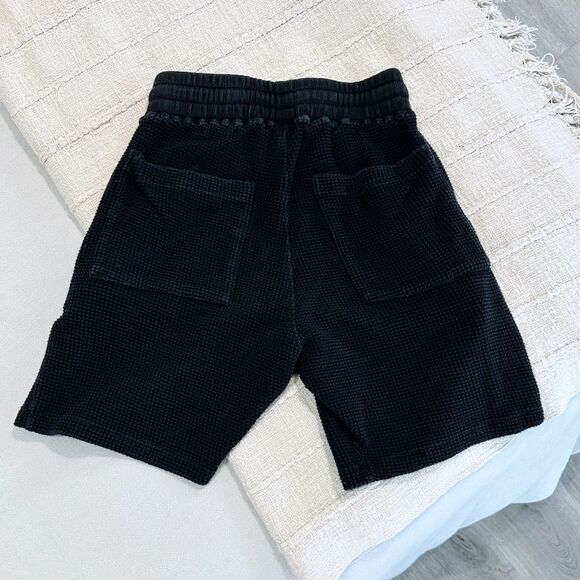 REPRESENT black Waffle Shorts - Picture 3 of 3